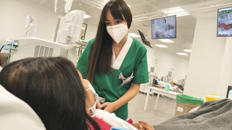 para que sirve trabajo social en un hospital